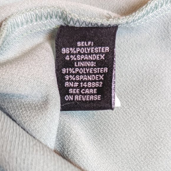 ~*NWT Torrid Sage Green Textured Crossfront Skater Dress - Size 2X - Picture 10 of 13